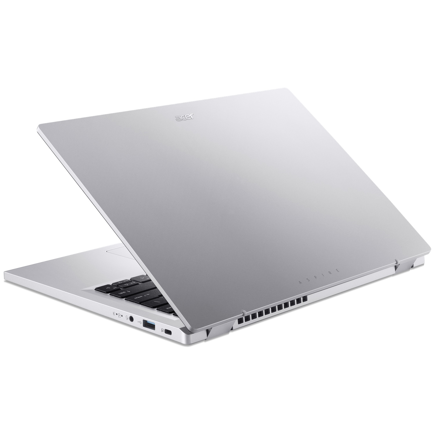 Un ordinateur portable Acer Aspire argenté est représenté à moitié ouvert sur une surface blanche.
