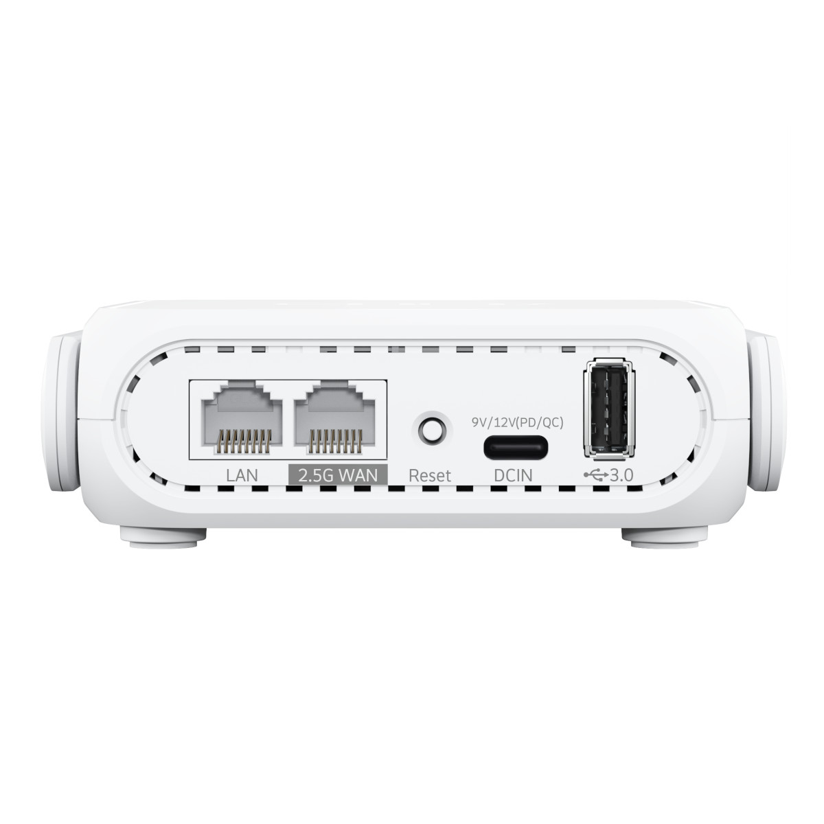 Panel trasero de un router blanco con puertos LAN y WAN, botón de reinicio, entrada de corriente y puerto USB 3.0.