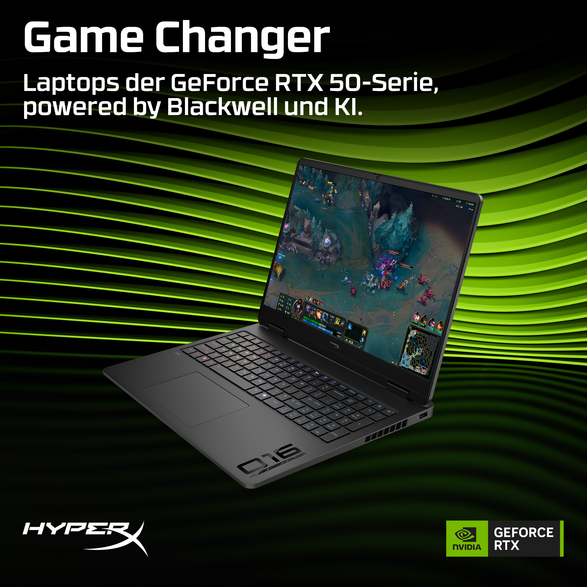 Ein schwarzer Gaming-Laptop mit einem Videospiel auf dem Bildschirm vor schwarzem und grünem Hintergrund.