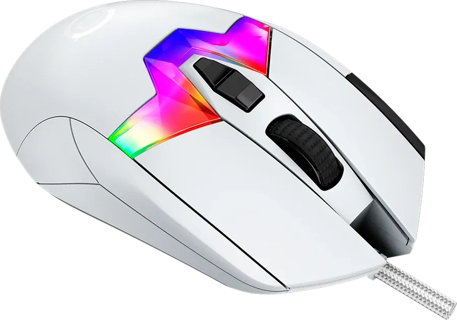 Egy fehér gamer egér RGB megvilágítással, fekete görgetőkerékkel és fonott kábellel.