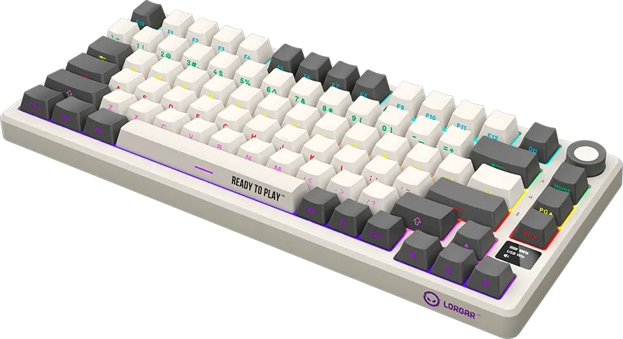 Egy fehér és szürke mechanikus billentyűzet RGB világítással és READY TO PLAY felirattal fekete háttér előtt.
