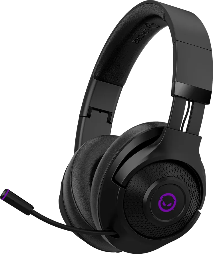 Fekete gamer headset mikrofonnal és lila logóval fekete háttér előtt.