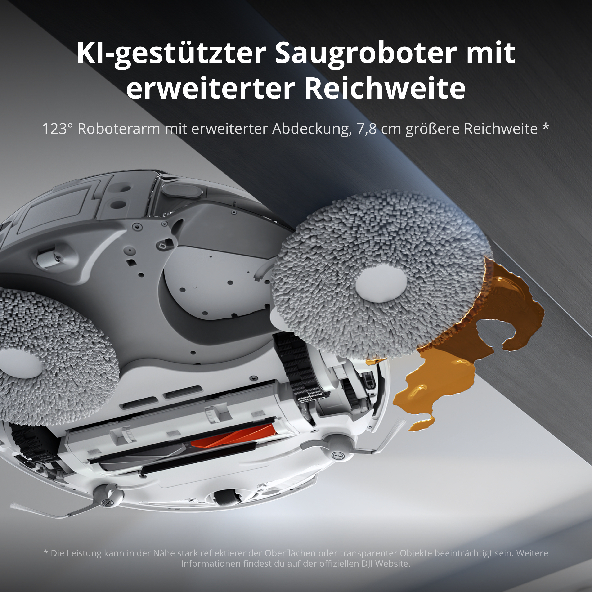 Unteransicht eines Saugroboters mit rotierenden Wischmopps, der eine braune Flüssigkeit auf einem Boden wischt.