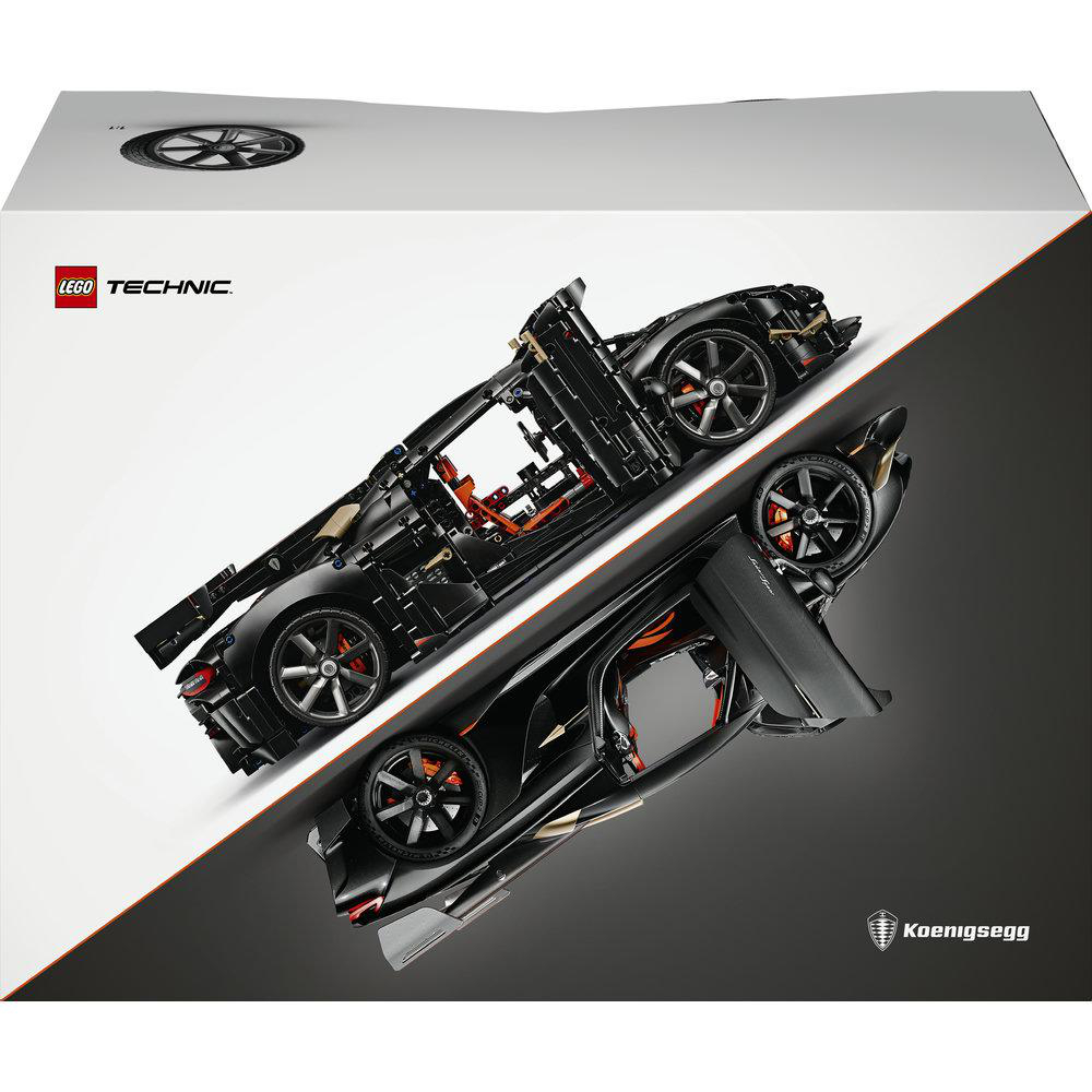 Verpackung eines schwarzen Lego Technic Koenigsegg Autos mit geöffneten Türen.