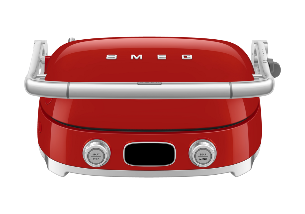 Roter Smeg Kontaktgrill mit silbernem Griff und Bedienelementen vor schwarzem Hintergrund.