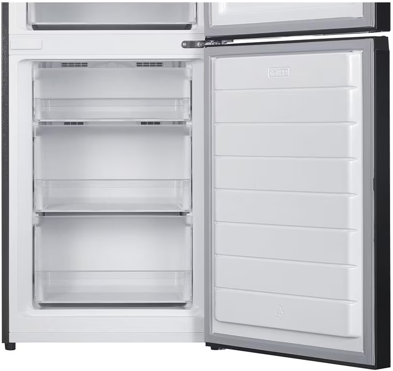 Congélateur blanc ouvert avec trois tiroirs transparents et une porte intérieure blanche.