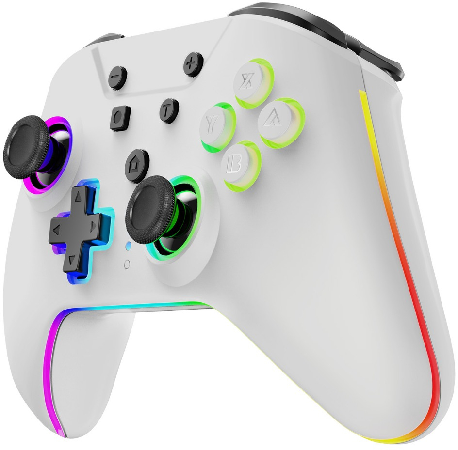 Egy fehér játékvezérlő színes RGB fényekkel a gombok és a joystickek körül.