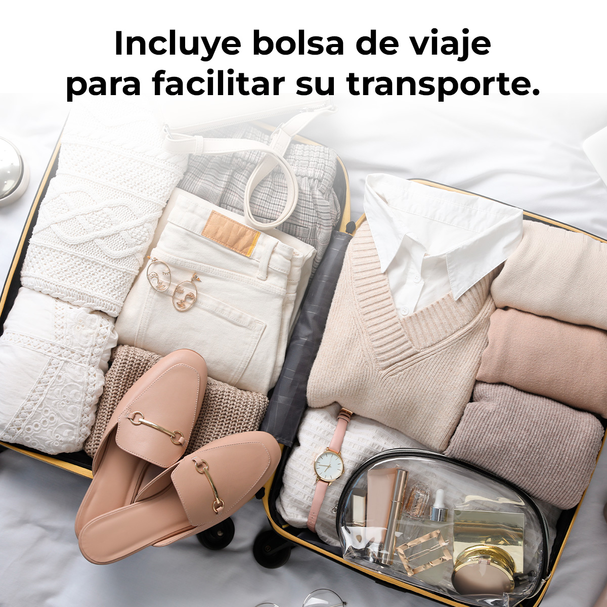 Una maleta abierta con ropa doblada, zapatos, un reloj y cosméticos, con texto en español arriba.