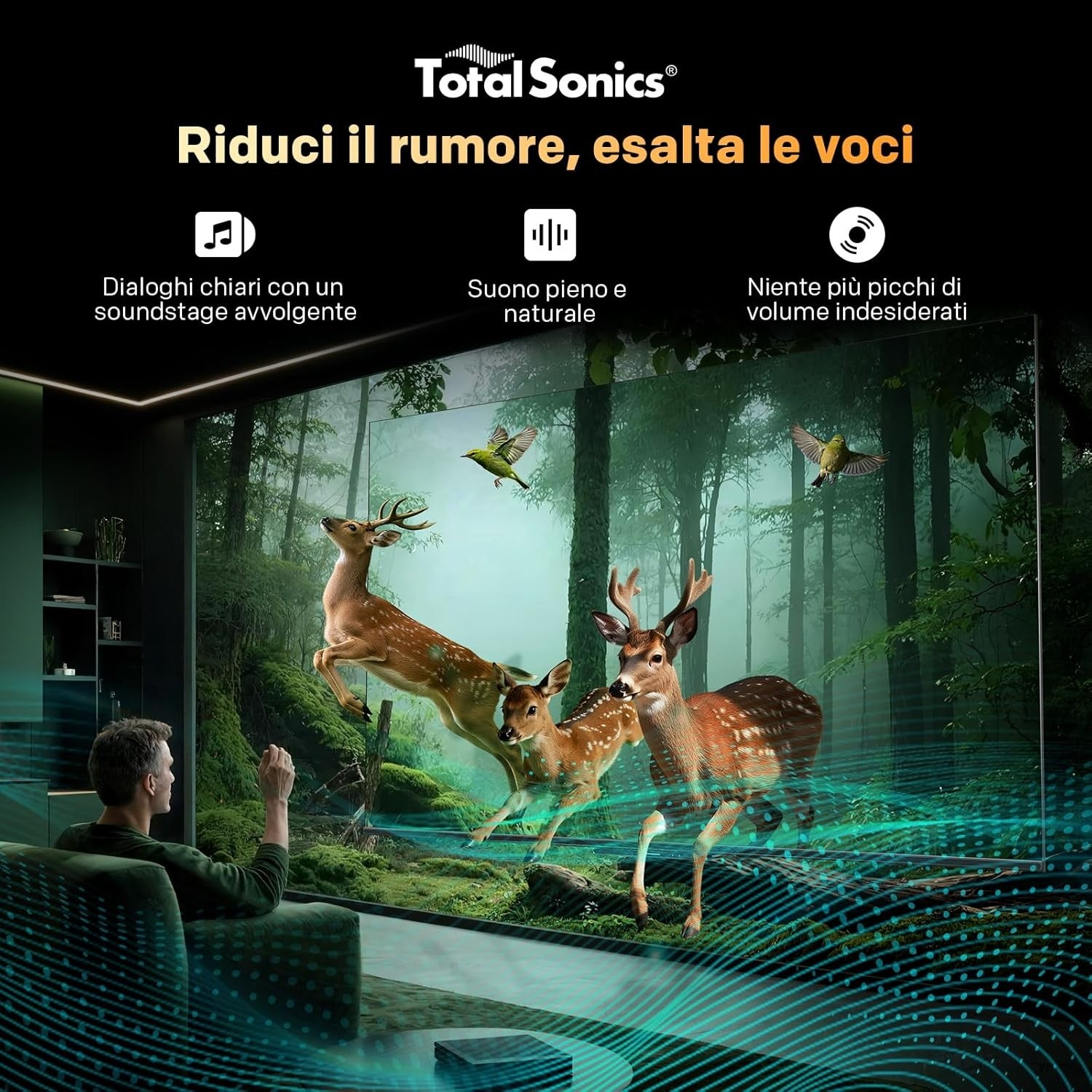 Un uomo guarda un grande schermo con una foresta e cervi, pubblicizzato da Total Sonics.
