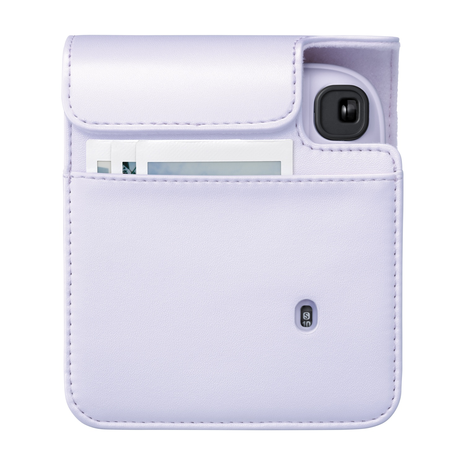 Custodia per fotocamera viola con una mini fotocamera istantanea Fujifilm e due foto nella tasca anteriore.