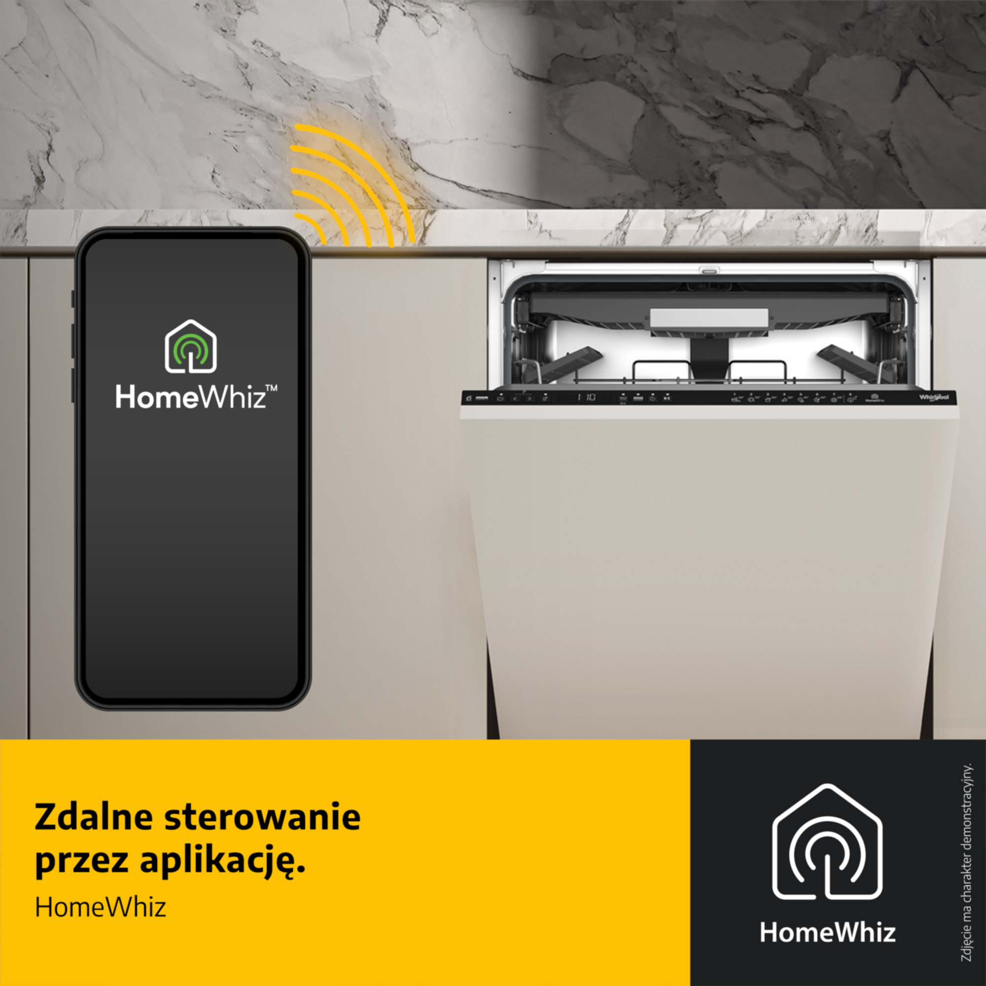 Smartfon z aplikacją HomeWhiz łączy się bezprzewodowo z otwartą zmywarką.