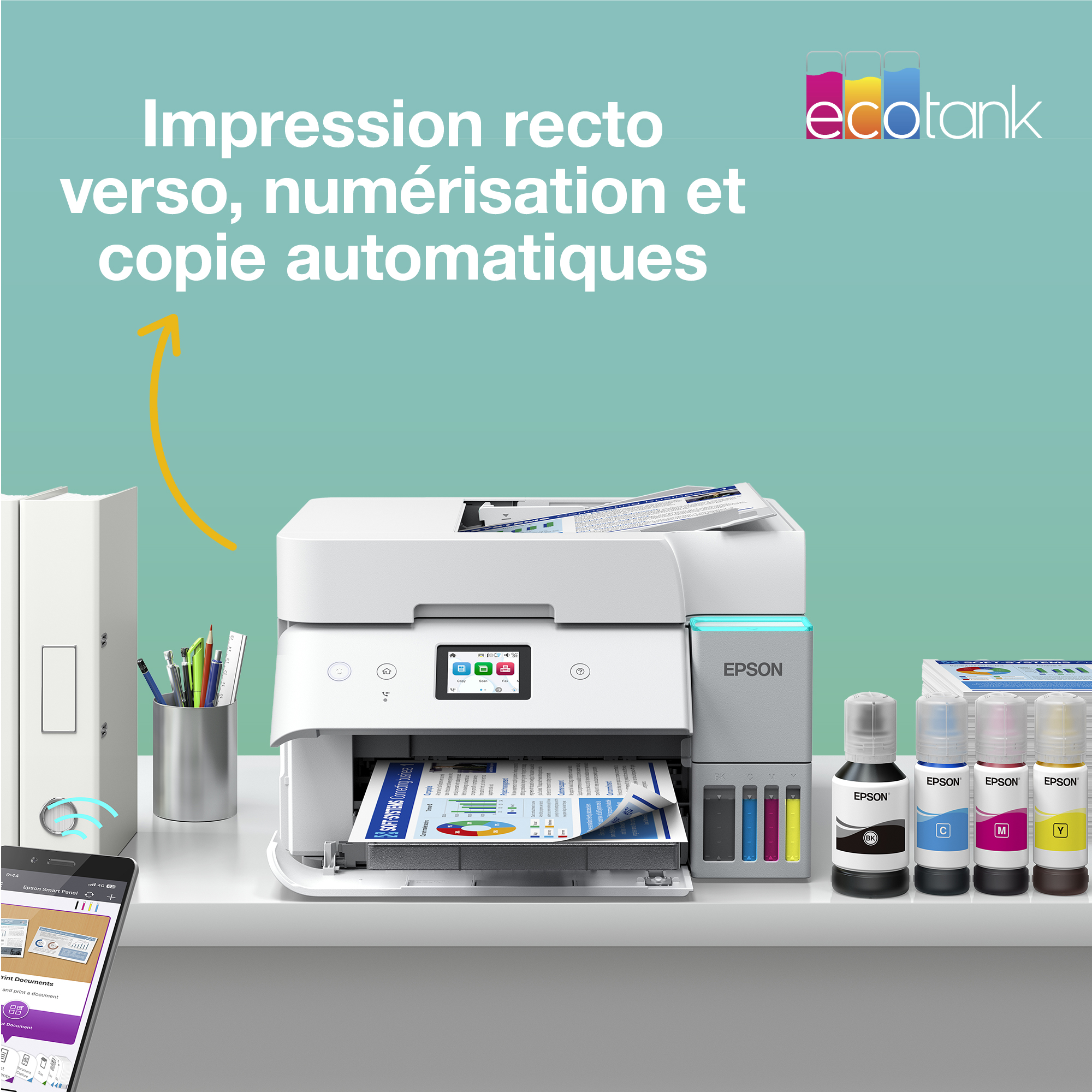 Imprimante Epson EcoTank sur un bureau avec des bouteilles d'encre, un classeur et un smartphone.