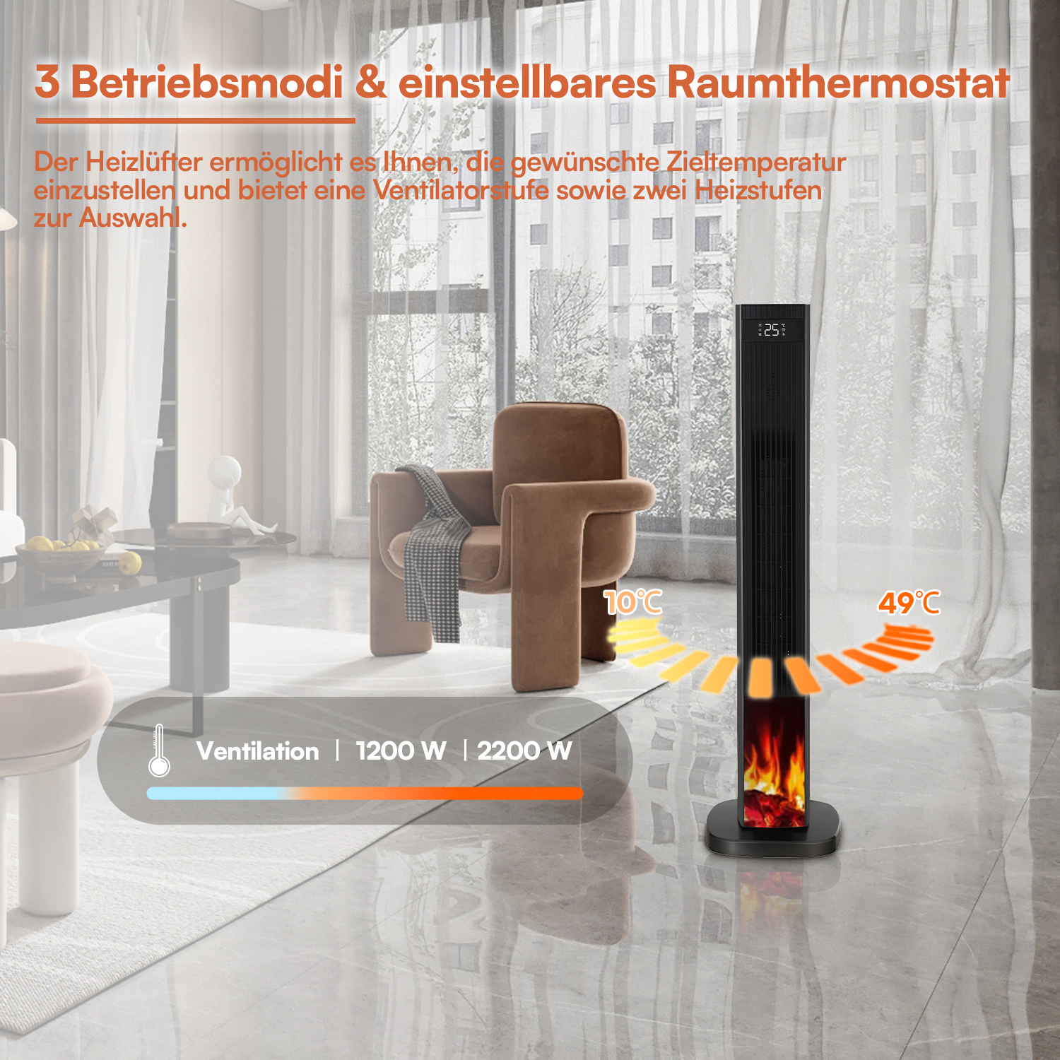 Ein schwarzer Turmheizer mit Kamineffekt steht in einem modernen Wohnzimmer mit Sesseln und grossen Fenstern.