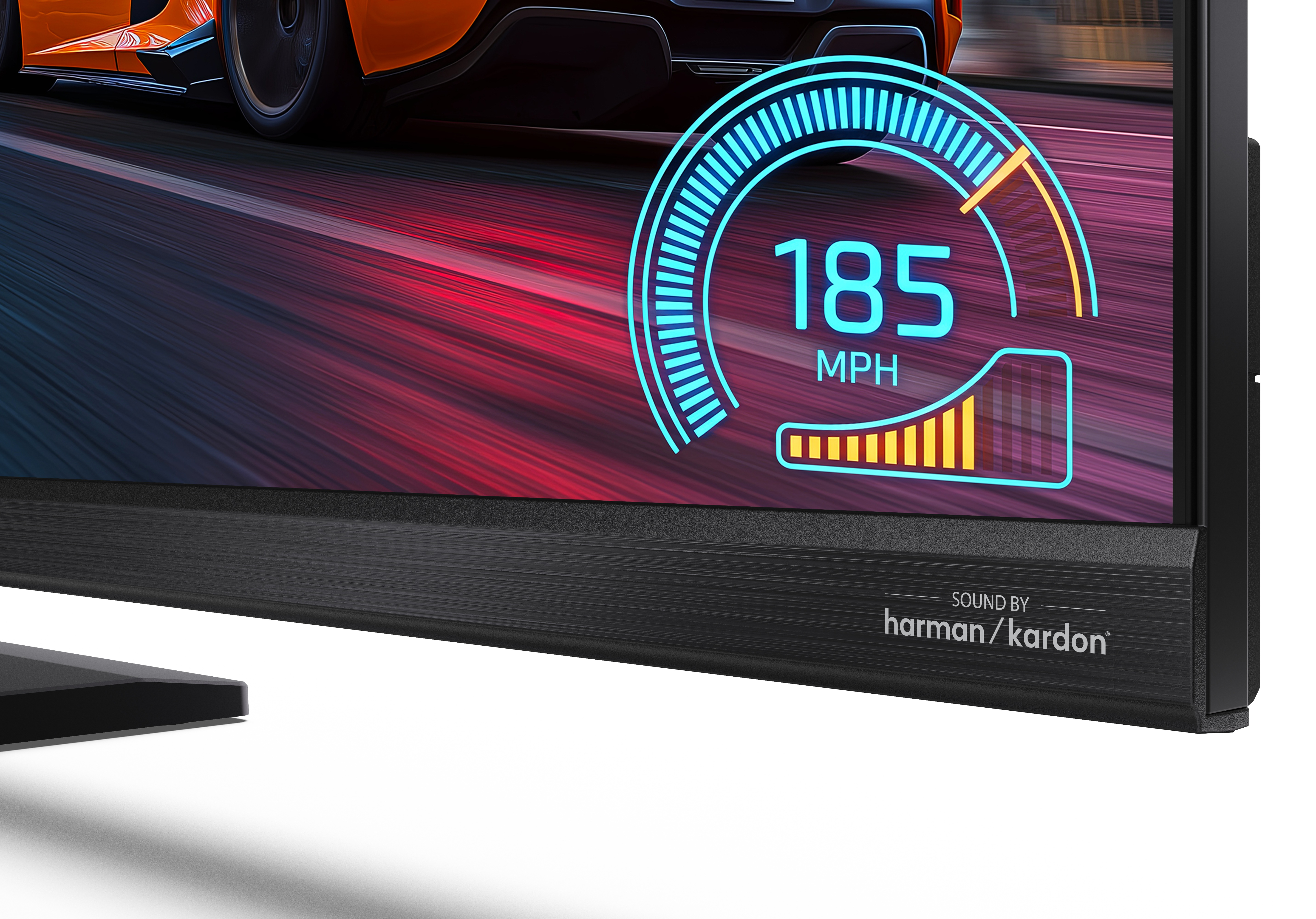 Ekran telewizora przedstawia samochód wyścigowy i prędkościomierz 185 MPH.