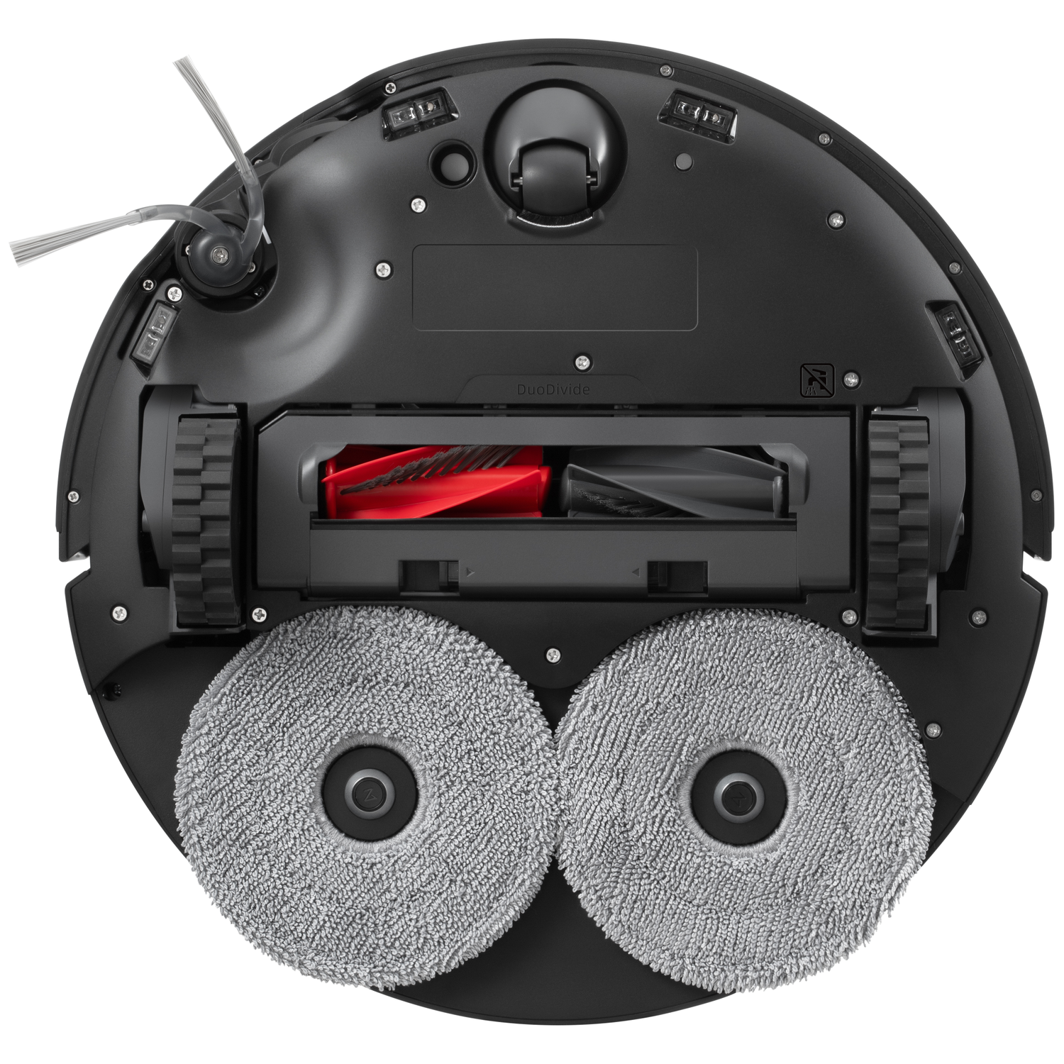 Le dessous d'un robot aspirateur noir avec des brosses rouges et deux serpillères grises.
