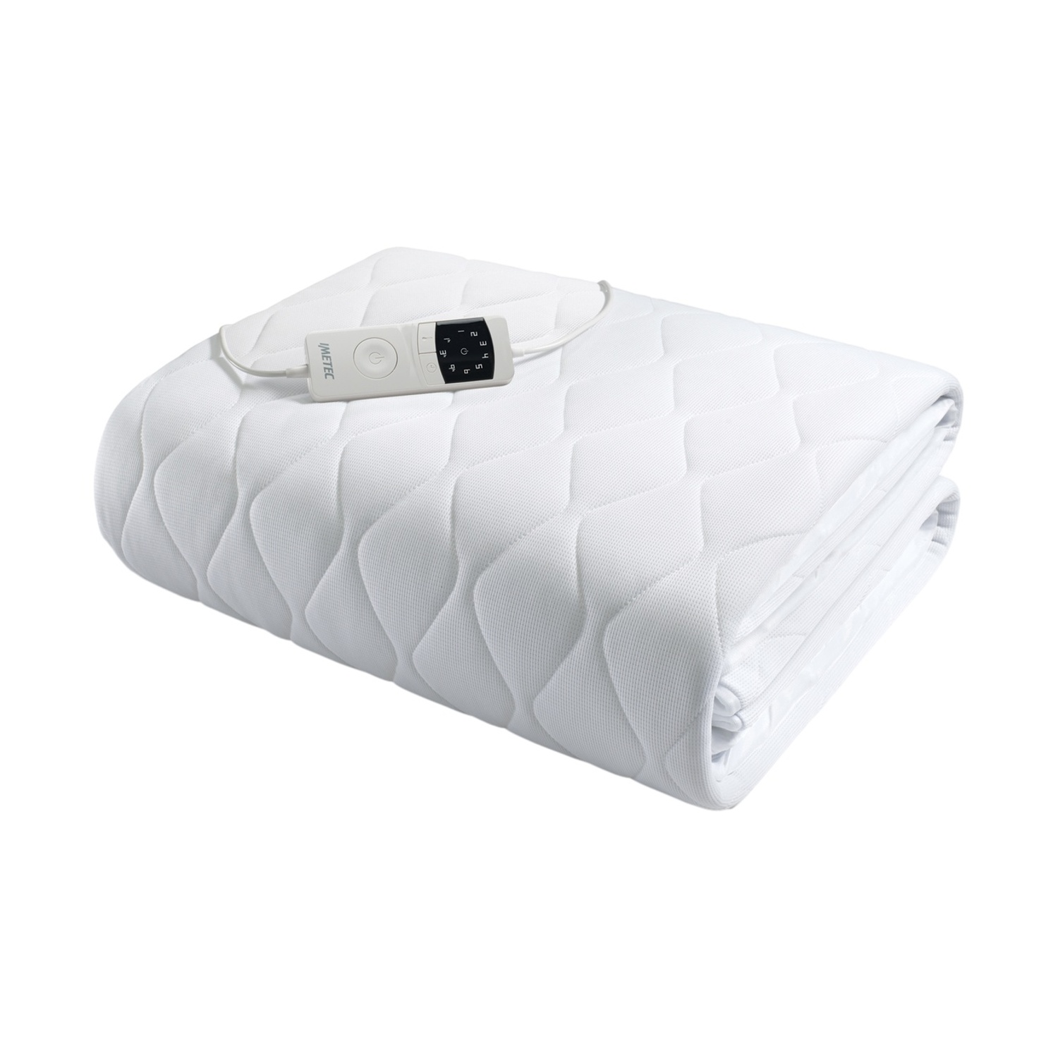 Una coperta elettrica bianca piegata con un controller grigio sopra su sfondo bianco.