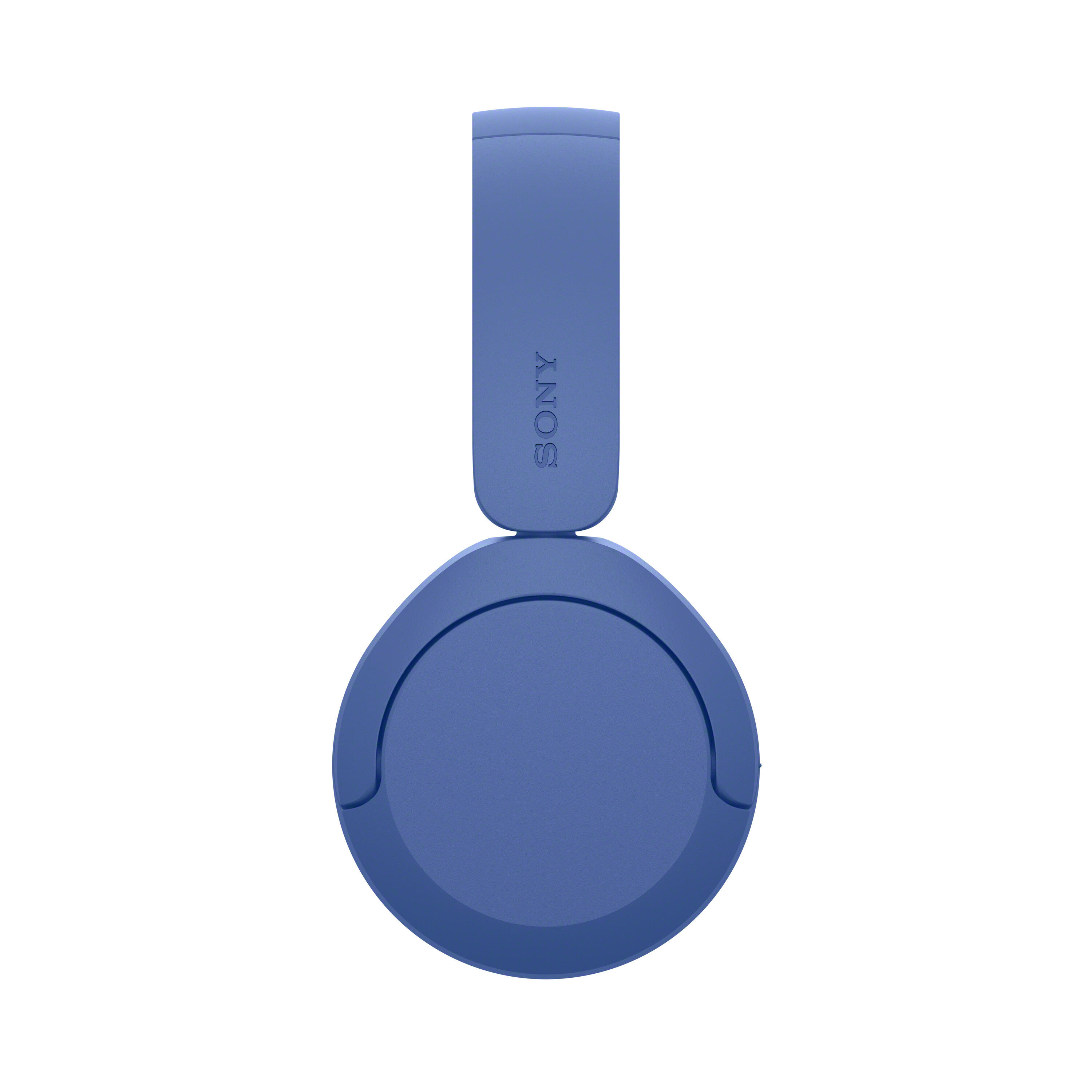 Auriculares azules Sony mostrados de lado sobre un fondo blanco.