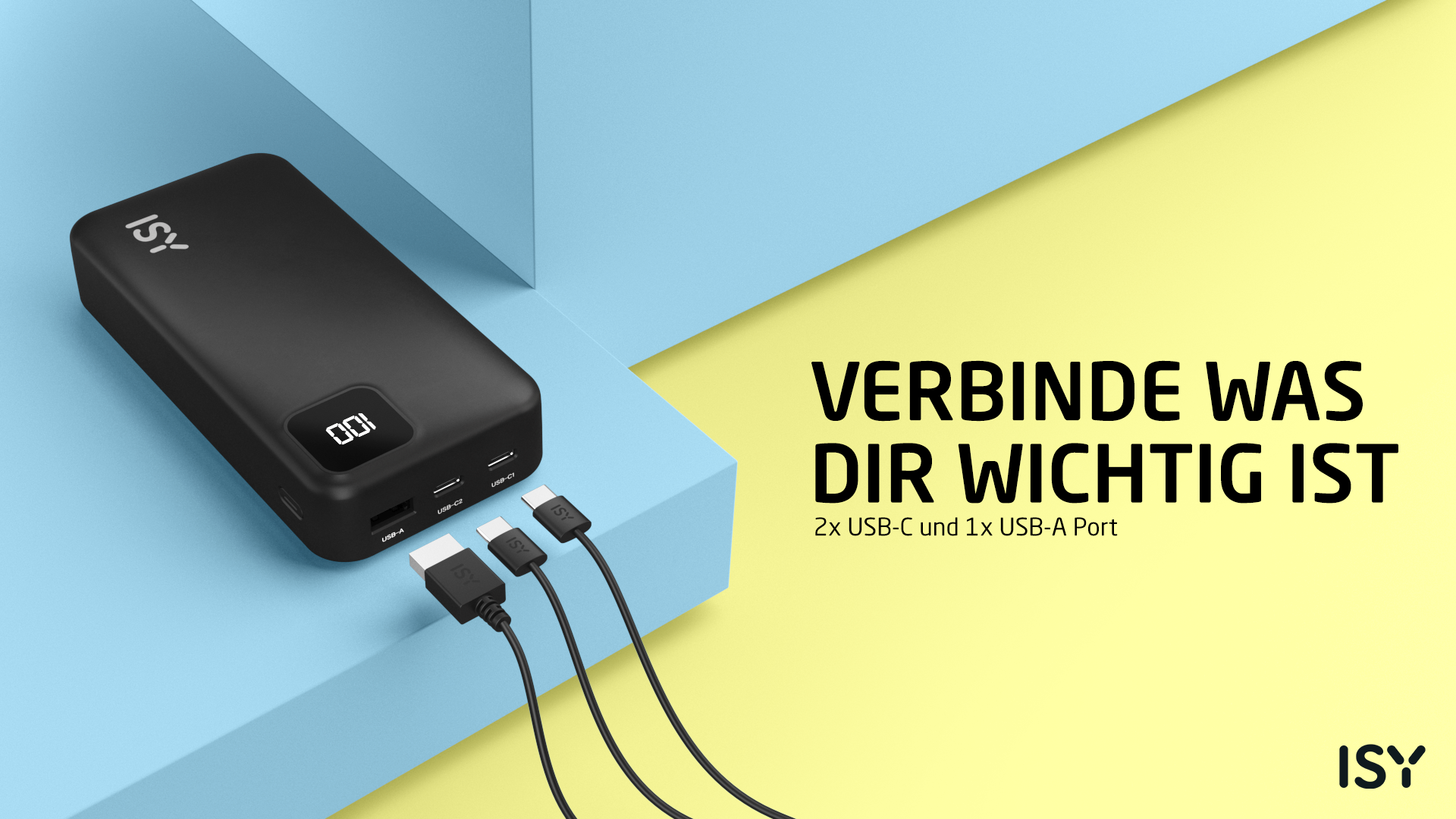 Power bank nera con display e tre cavi collegati su sfondo blu e giallo con testo.