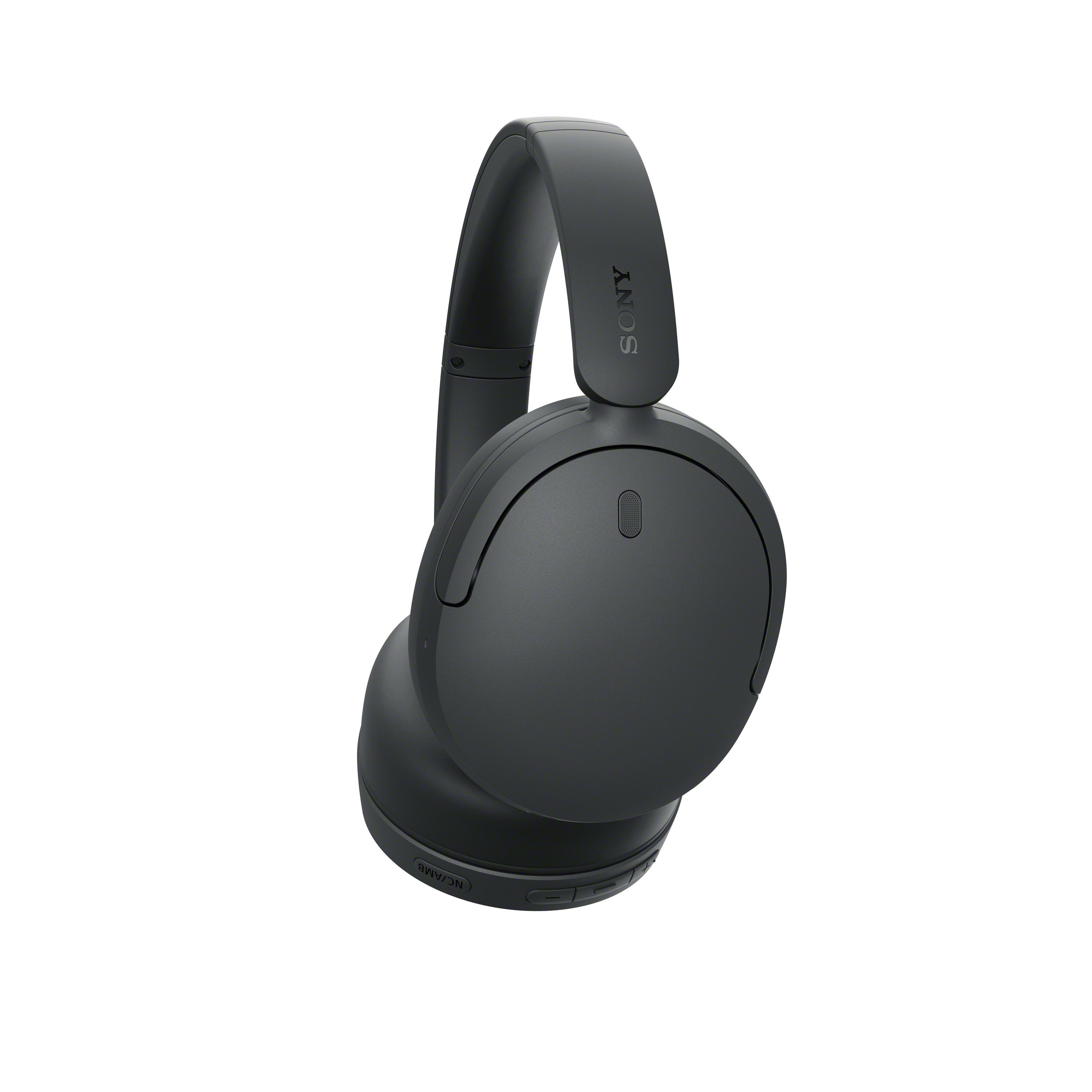 Schwarze Sony Over-Ear-Kopfhörer mit abgerundeten Ohrmuscheln und Markenlogo am Bügel auf weißem Hintergrund.