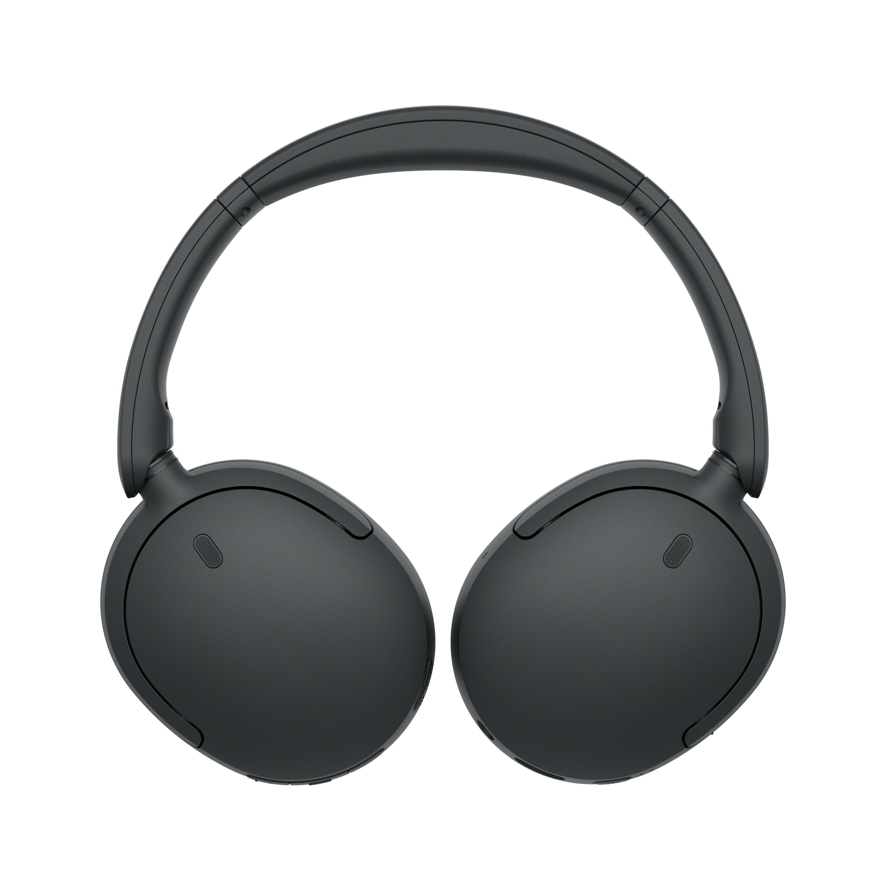 Schwarze Over-Ear-Kopfhörer mit verstellbarem Bügel auf weißem Hintergrund.