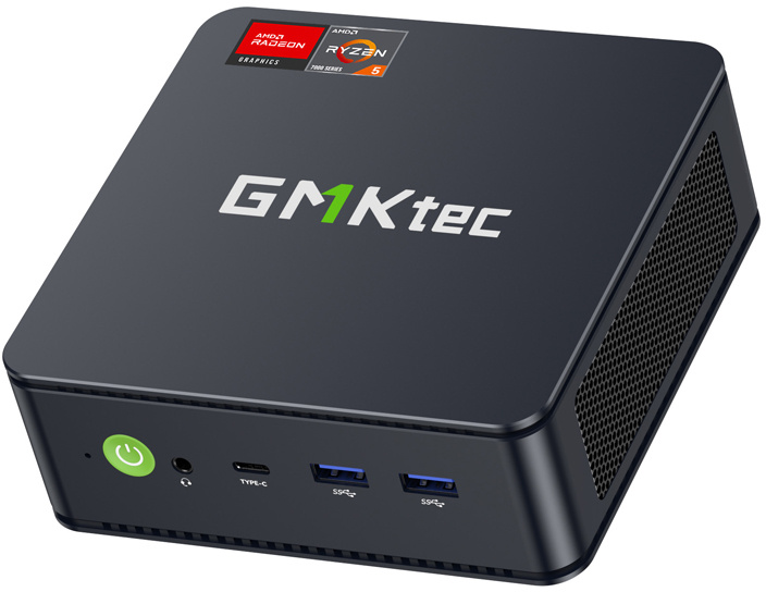 Fekete GMKtec mini PC felül AMD Ryzen és Radeon logókkal, elülső csatlakozókkal.