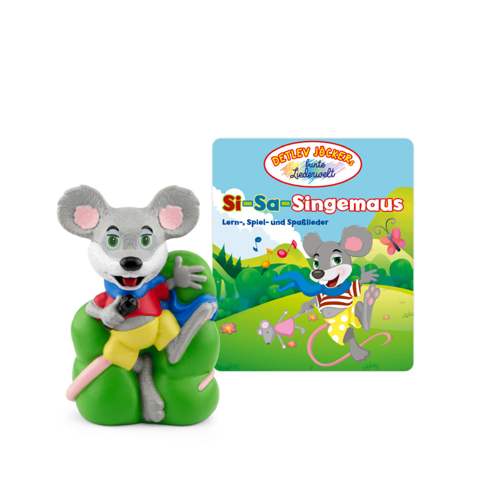 Eine graue Mäusefigur mit Mikrofon und grünen Sofasitz neben einer bunten CD-Hülle.