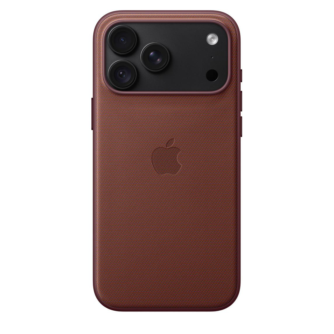 Rückseite eines roten Smartphones mit geflochtener Hülle, dreifacher Kamera und Apple-Logo.