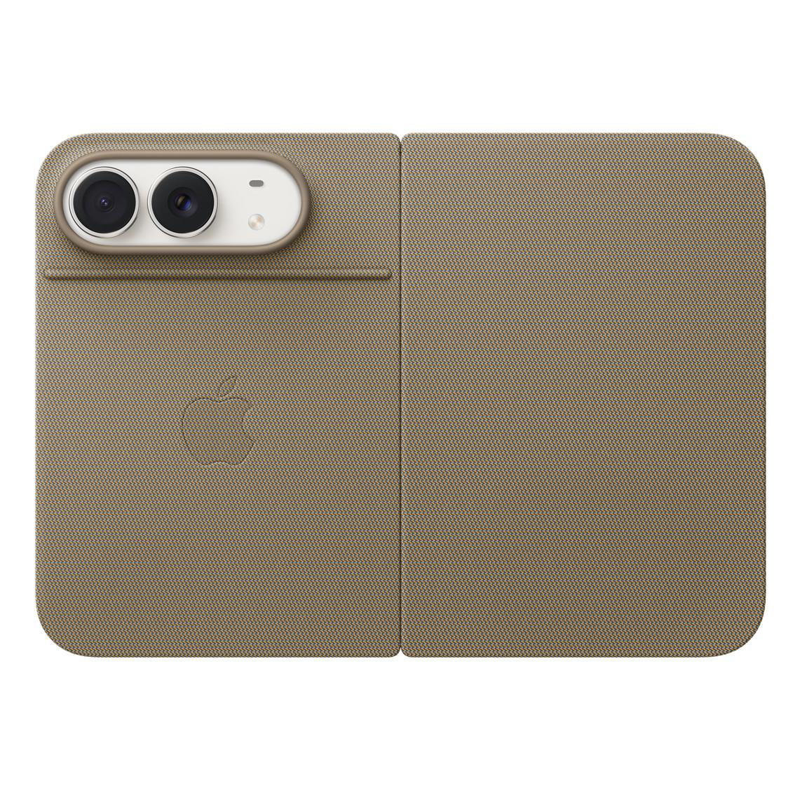 Beige, strukturierte iPhone-Klapphülle mit horizontaler Kamera und eingeprägtem Apple-Logo.