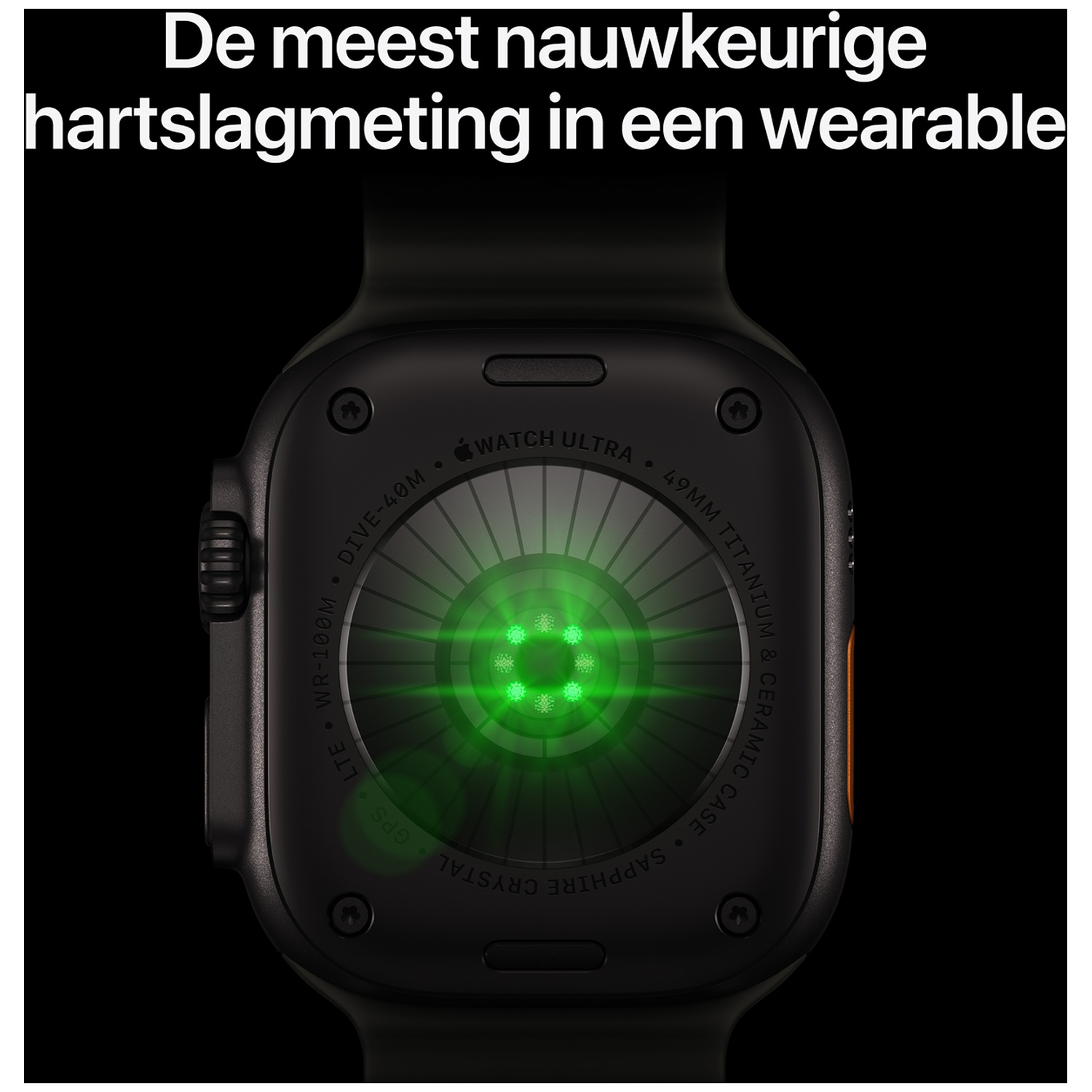 Achterkant van een Apple Watch Ultra met groene hartslagmeter en Nederlandse tekst erboven.