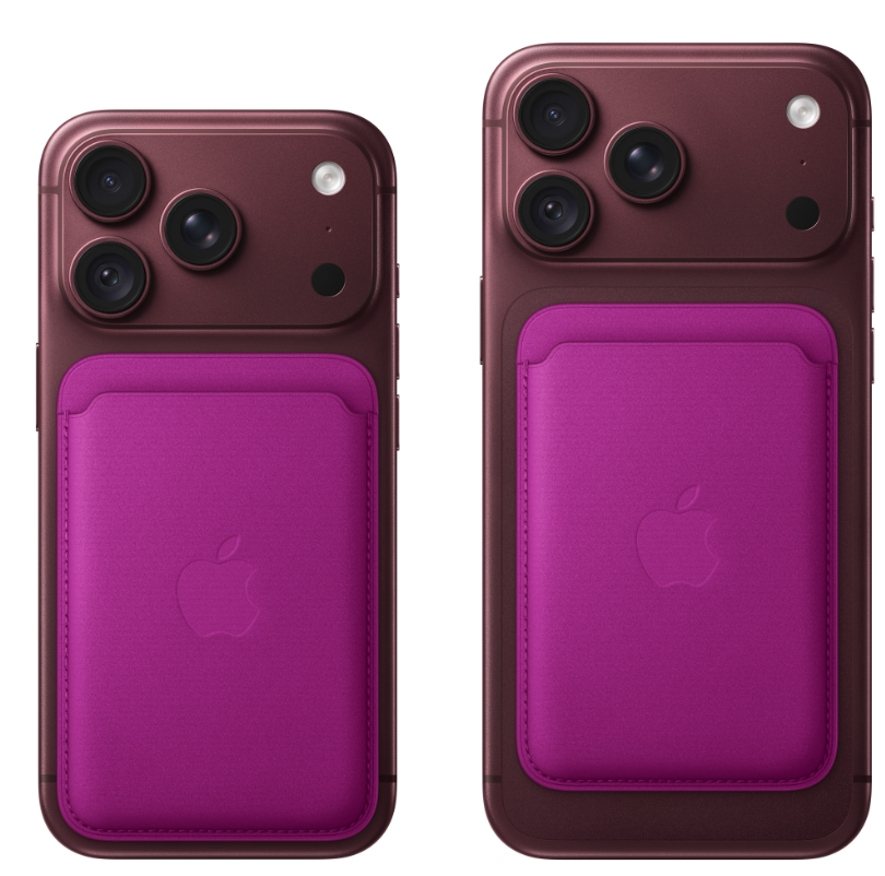 Dwa bordowe smartfony z potrójnym aparatem i magenta portfelami na karty z logo Apple z tyłu.