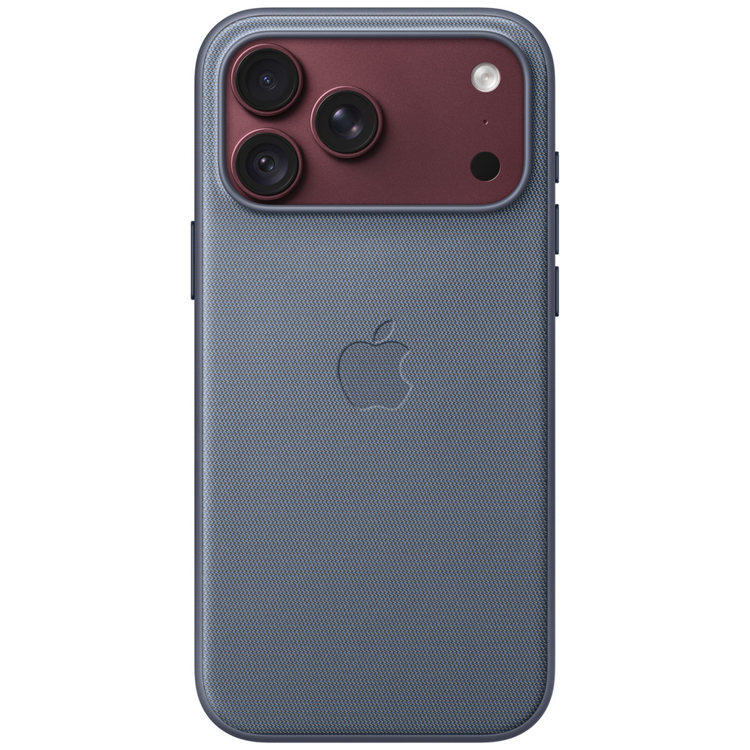 iPhone bleu avec une coque texturée, le logo Apple gravé et trois caméras dans un module de caméra rouge.