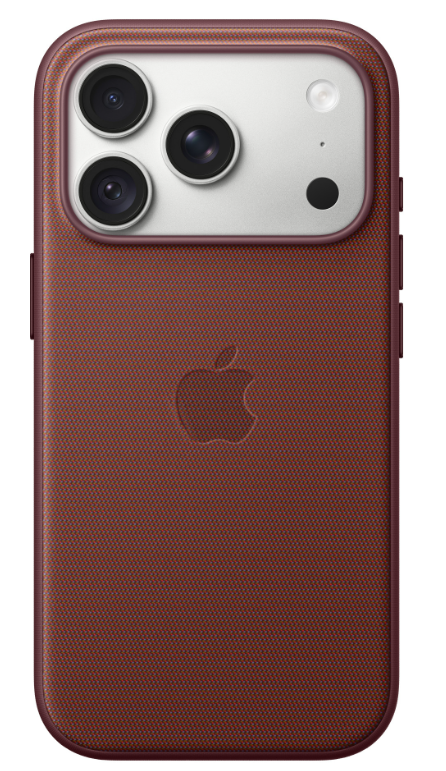 Tył smartfona w brązowym etui z potrójnym aparatem i logo Apple.