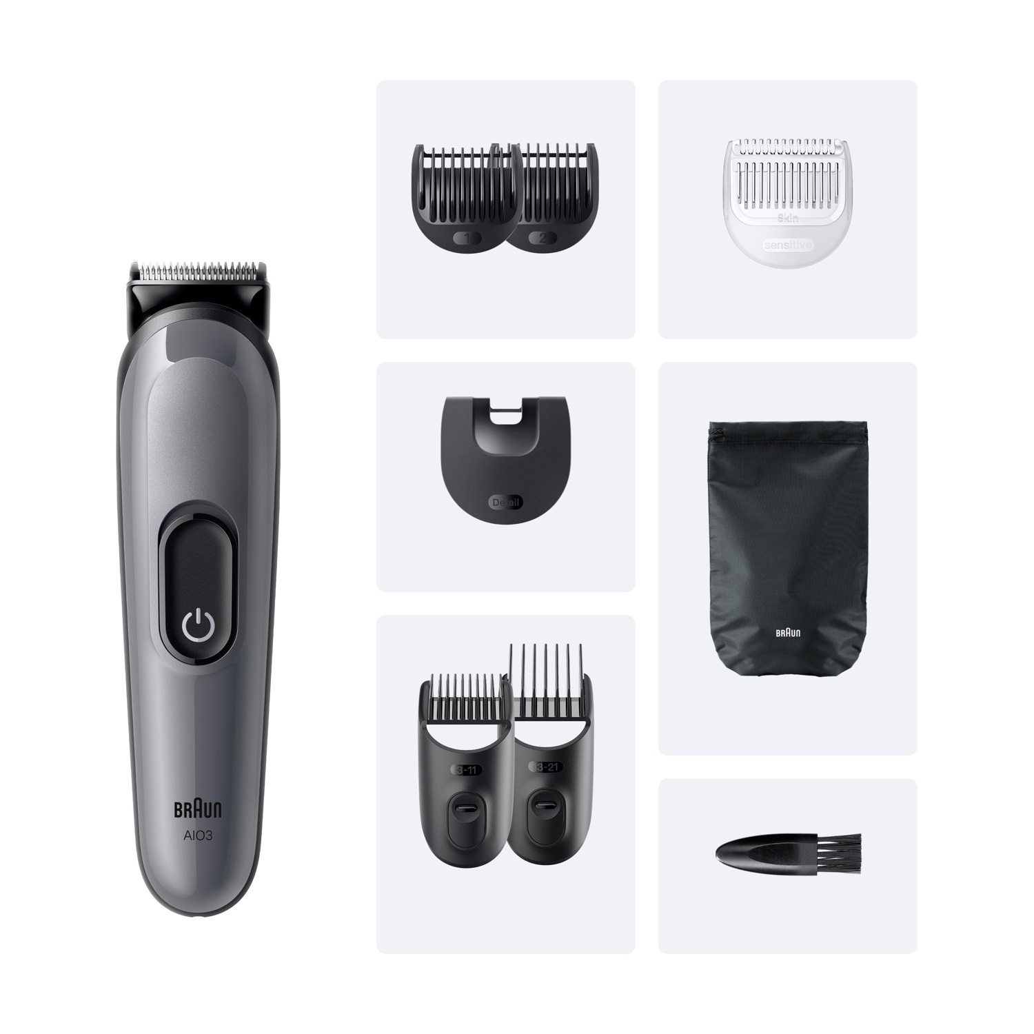 Regolabarba Braun grigio a sinistra con accessori come pettini, custodia e spazzolina su sfondo bianco.