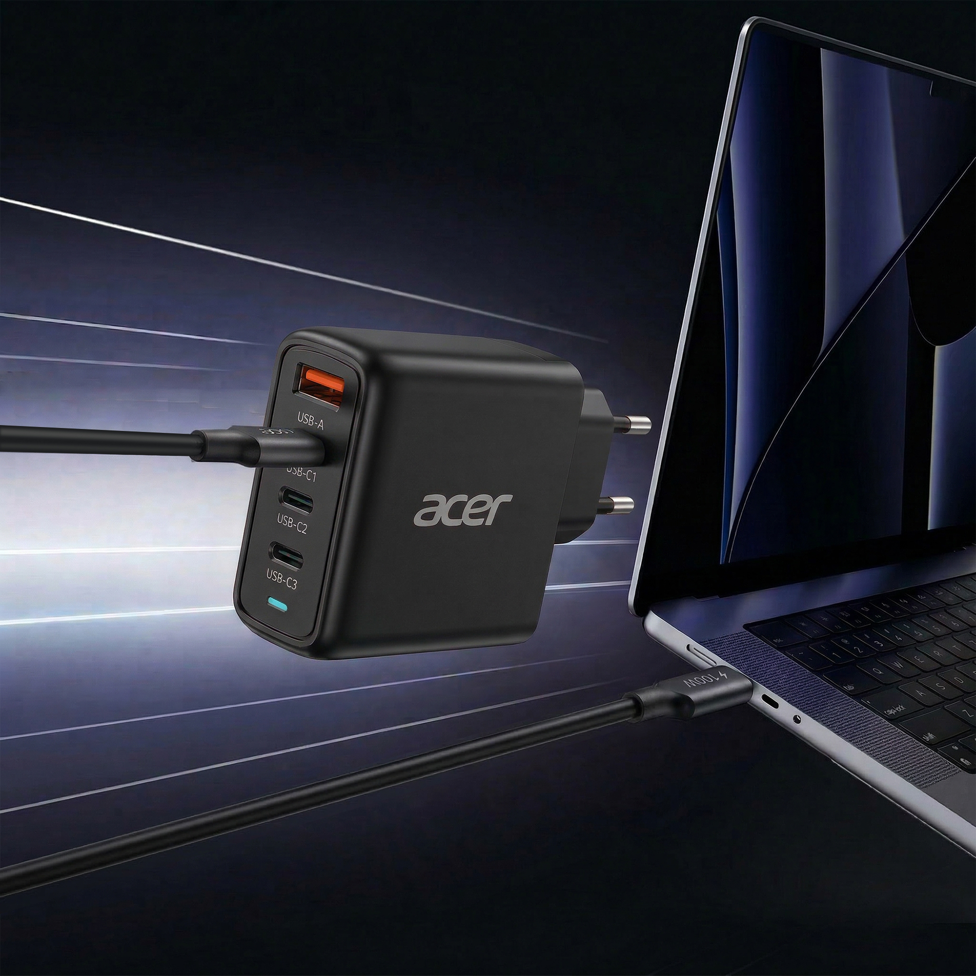 Un cargador negro Acer con varios puertos USB está conectado con un cable a una computadora portátil sobre fondo oscuro.