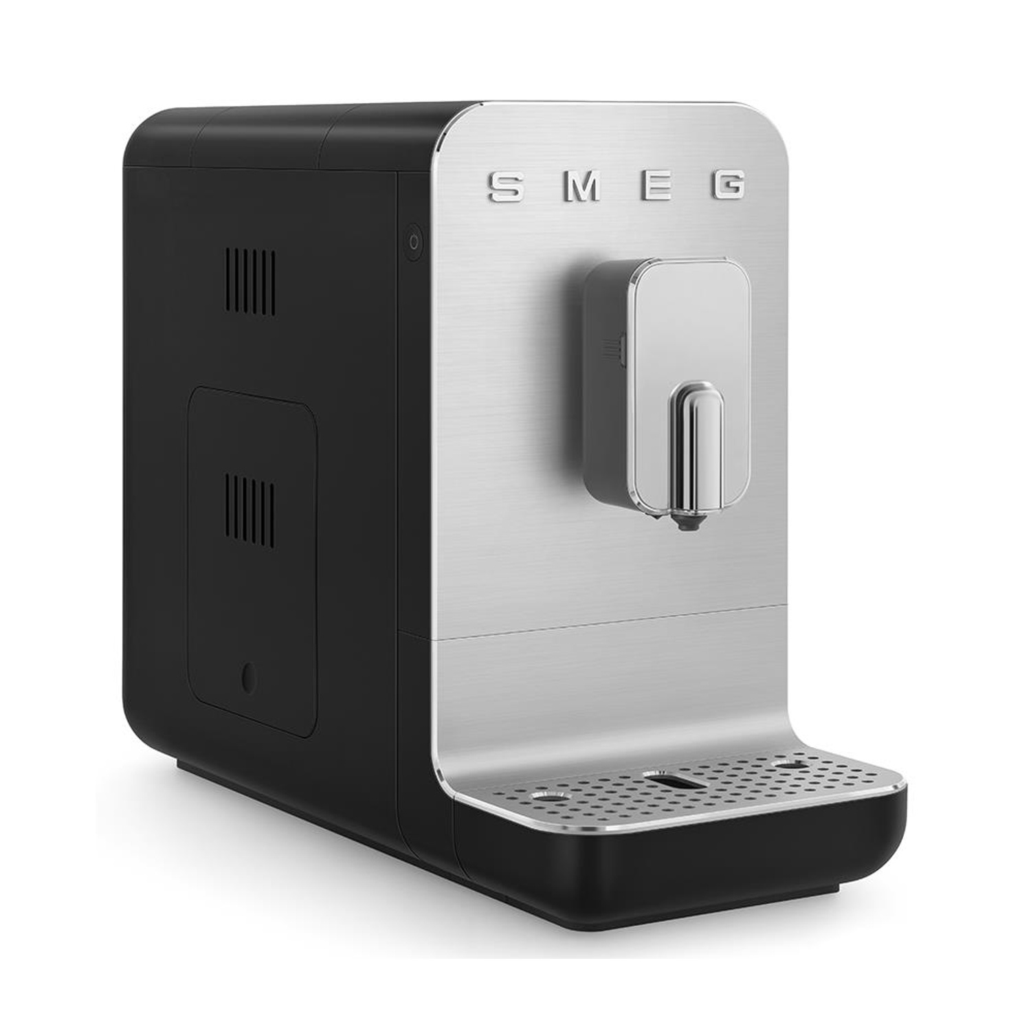Macchina da caffè automatica Smeg nera e in acciaio inossidabile su sfondo bianco.