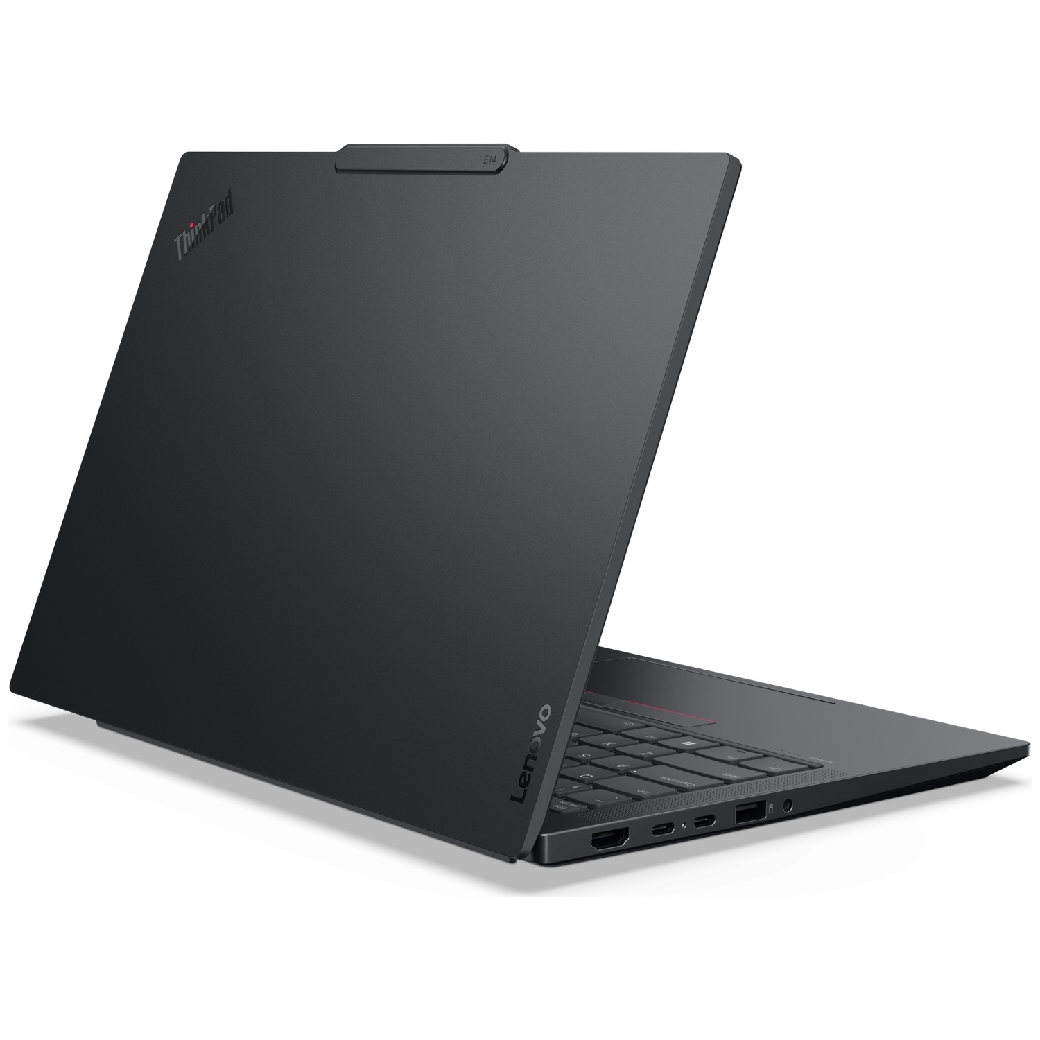 Een zwarte Lenovo ThinkPad laptop, lichtjes open, tegen een witte achtergrond.