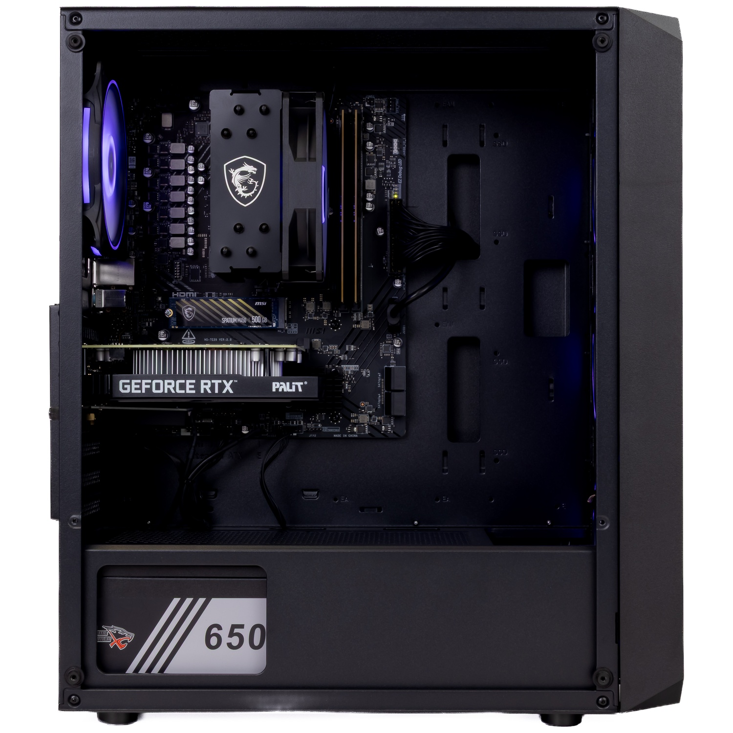 Binnenkant PC met moederbord, MSI-koeler, GeForce RTX videokaart en 650W voeding.