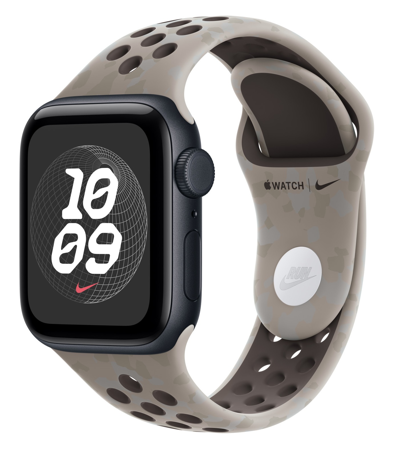 Czarny zegarek Apple Watch Nike z szarym, wzorzystym paskiem sportowym i cyfrowym wyświetlaczem.