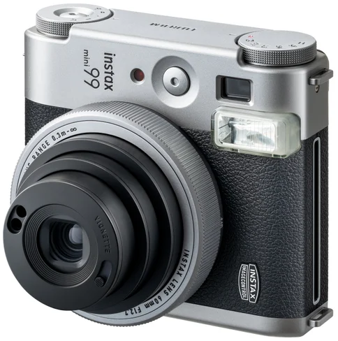 Ezüst és fekete Instax Mini 99 azonnali fényképezőgép kihúzható objektívvel és beépített vakuval.