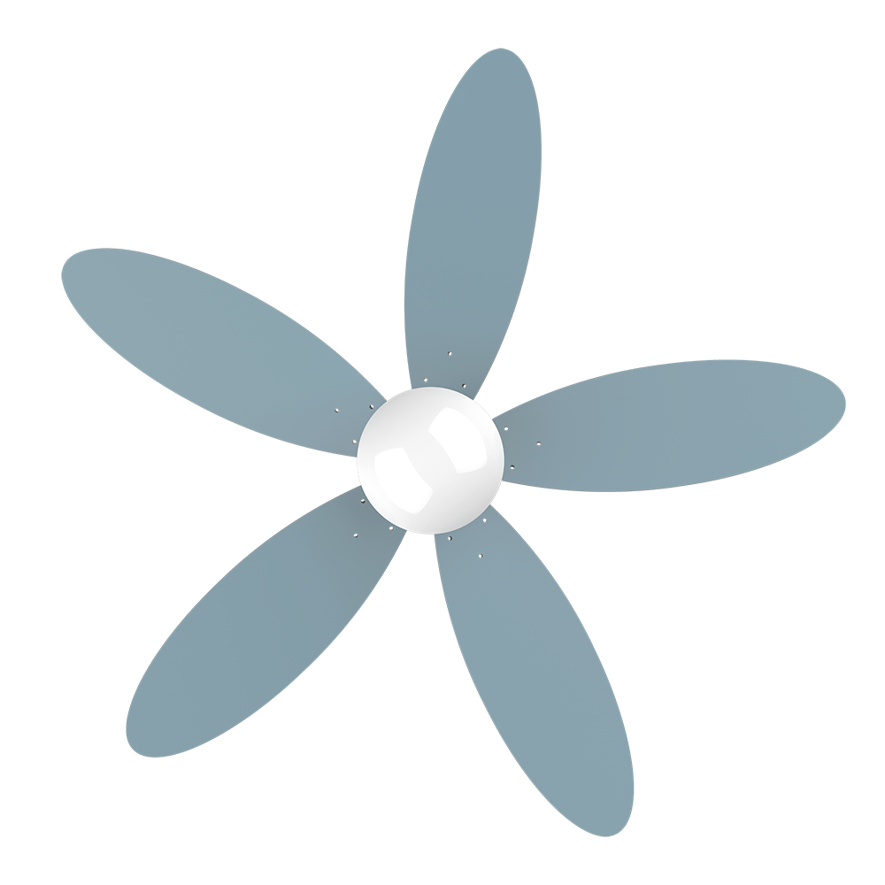 Un ventilador de techo azul claro con cinco aspas y una luz blanca central sobre fondo negro.