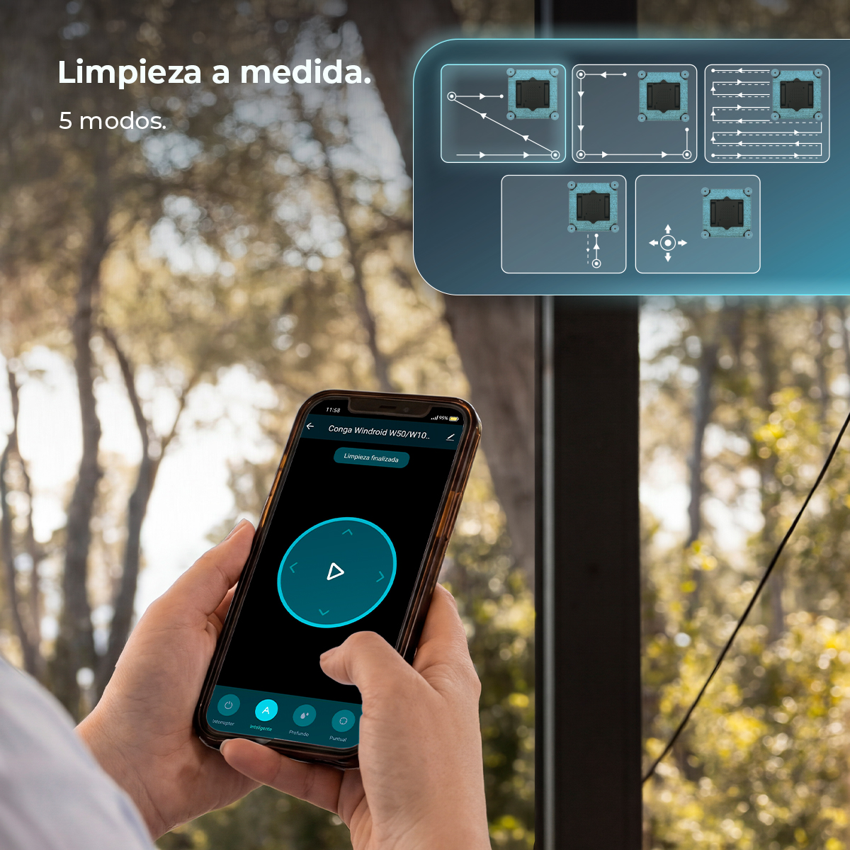 Una persona sostiene un smartphone con una app de control, mostrando iconos de cinco modos de limpieza arriba.