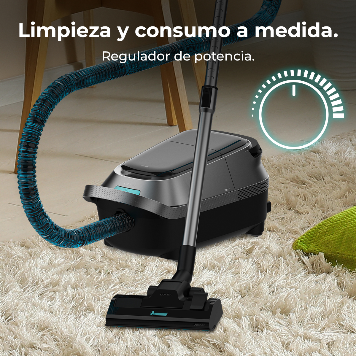 Aspiradora negra sobre alfombra peluda con manguera azul e icono regulador.