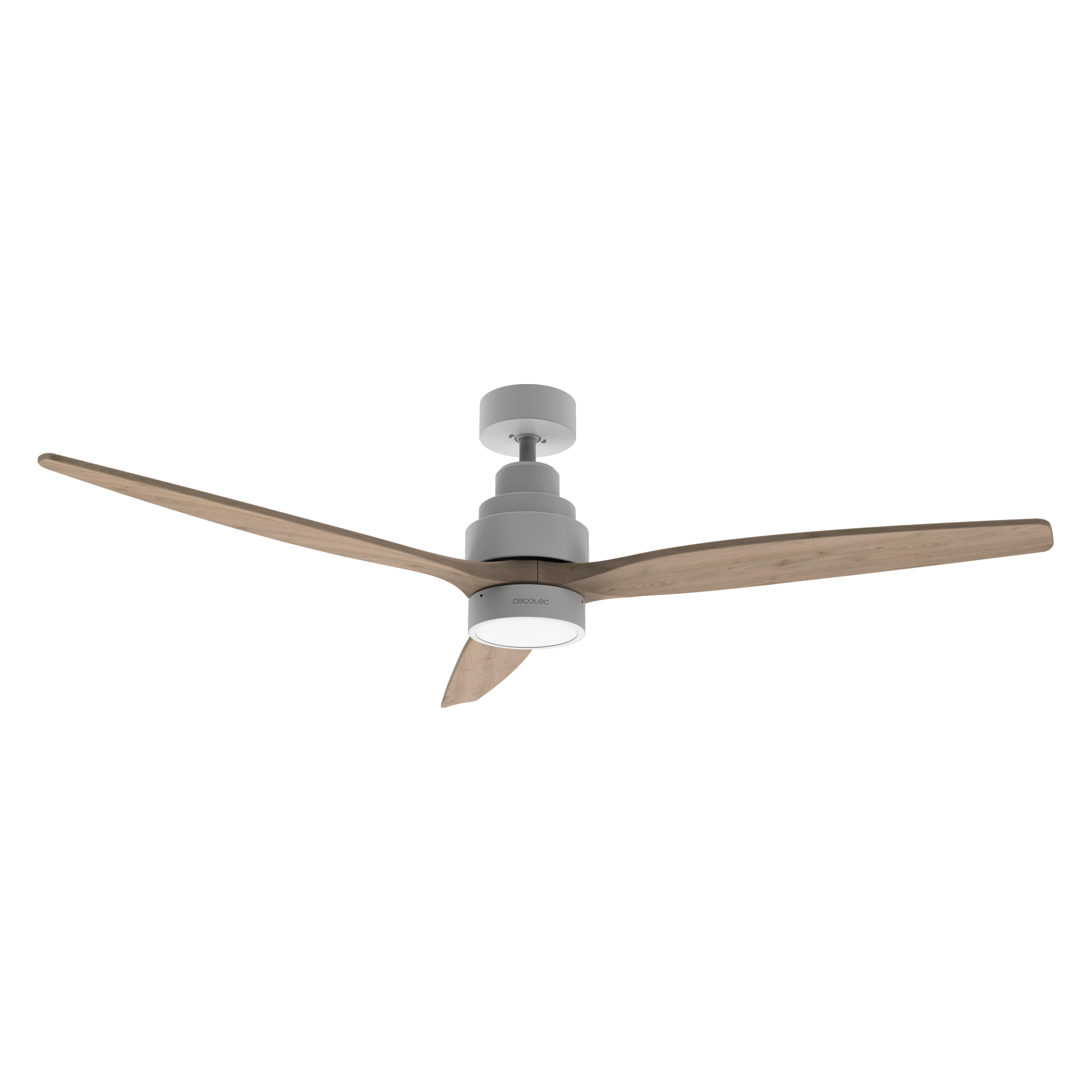 Ventilador de techo moderno con motor blanco, tres aspas de madera clara y luz integrada.