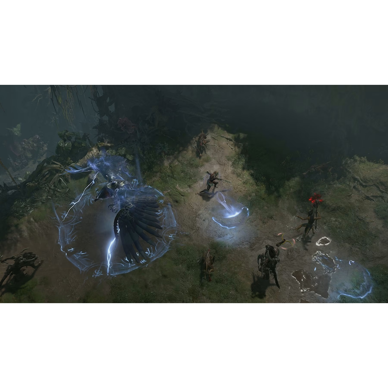 Un personnage de jeu vidéo lance de la magie d'éclair bleu dans une forêt.