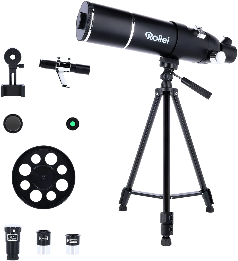 Telescopio Rollei nero su treppiede, con accessori tra cui cercatore, oculari e vassoio su sfondo nero.