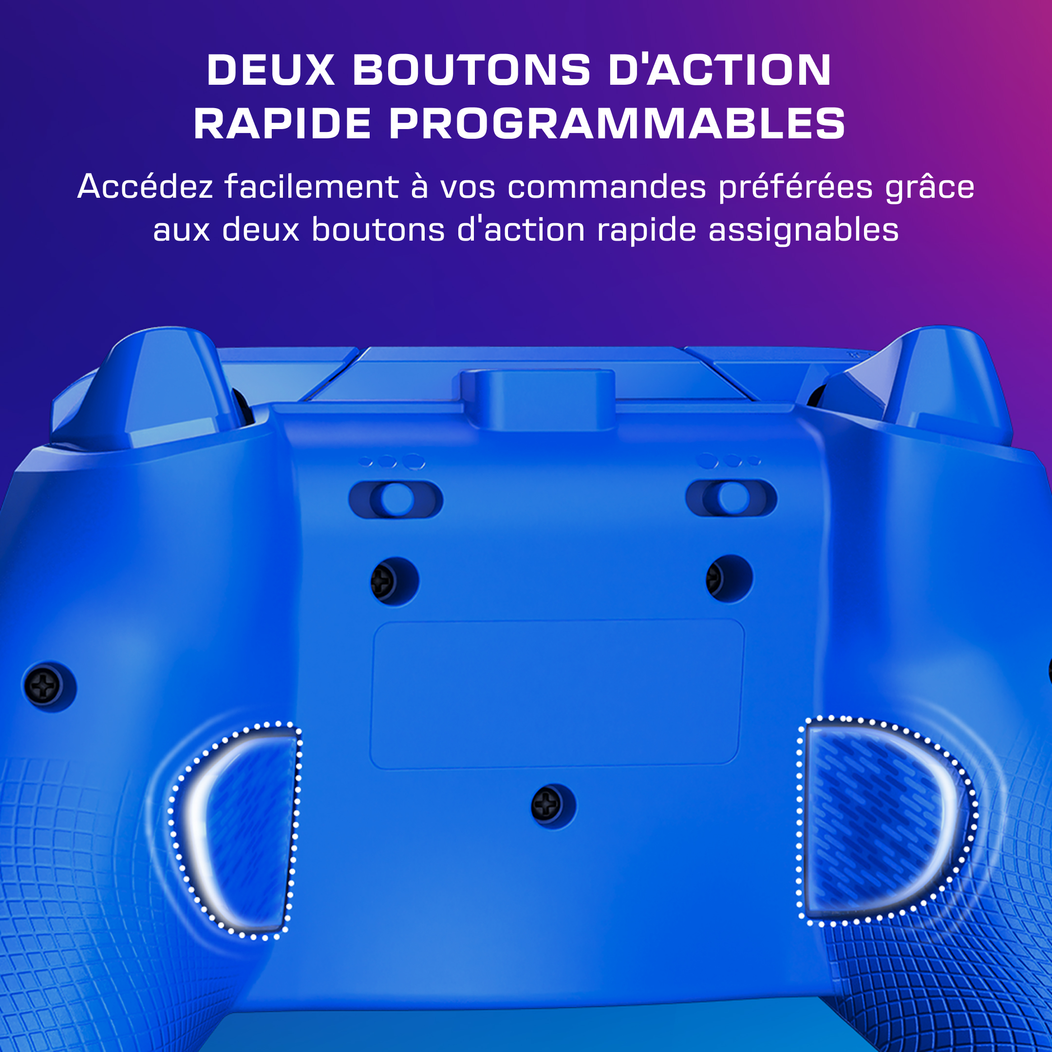 Arrière d'une manette de jeu bleue montrant deux boutons d'action programmables et des poignées texturées.
