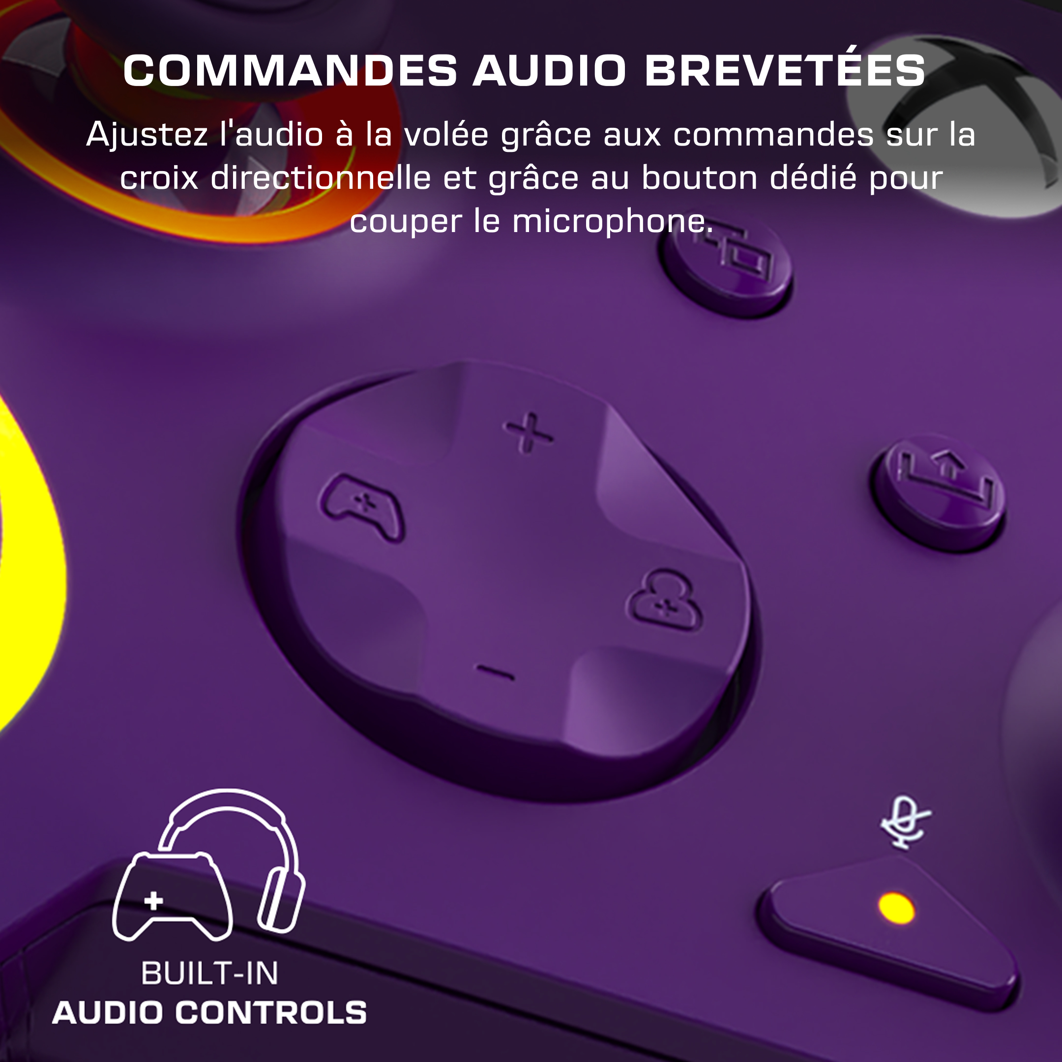 Gros plan d'une manette violette montrant la croix directionnelle, les boutons audio et du texte.