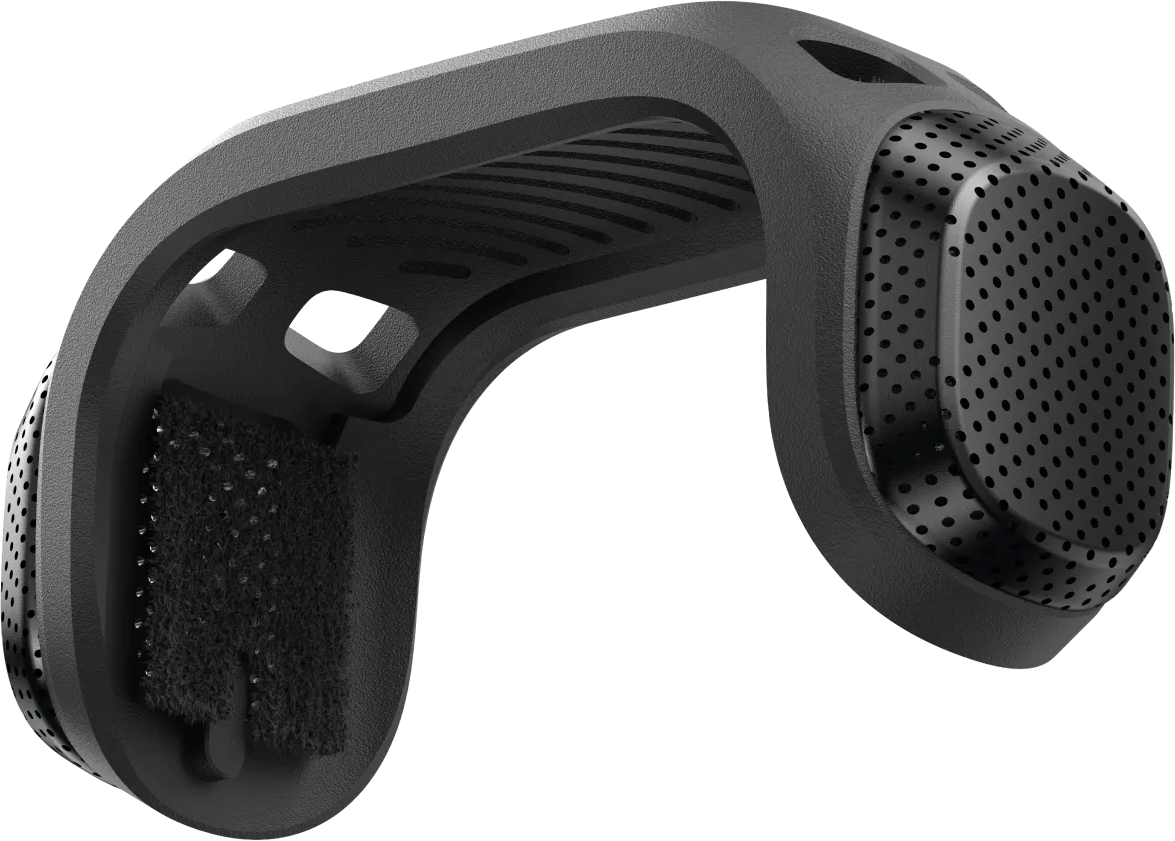 Fekete VR headset párna tépőzárral és perforált oldalsó panelekkel.