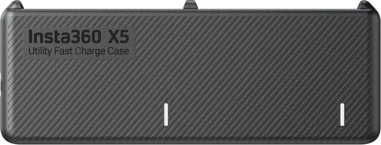 Fekete Insta360 X5 Utility Fast Charge tok átlós csíkos mintával és két kis fehér jelzőfénnyel.