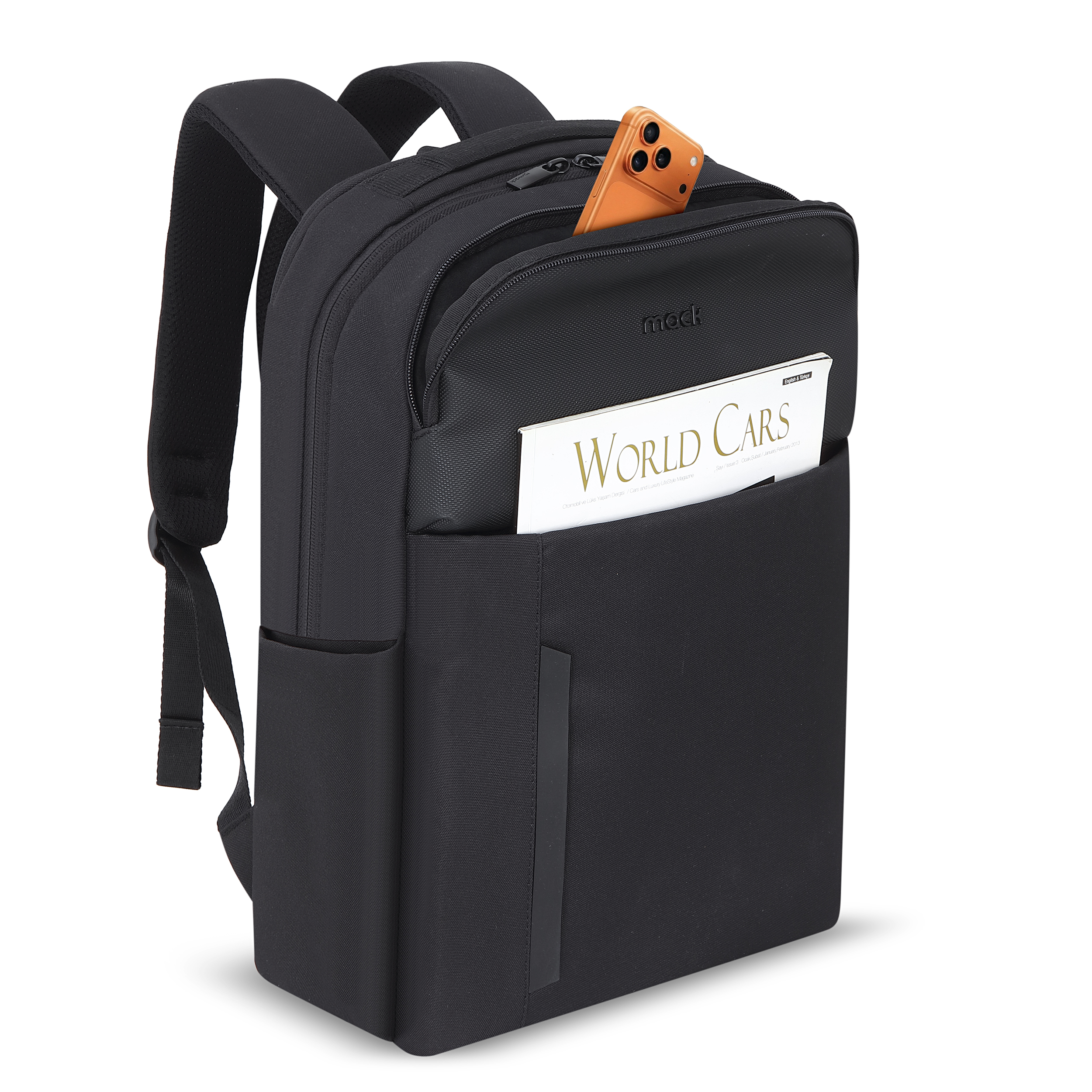 Ön cebinde bir dergi ve üst bölmesinden çıkan turuncu bir akıllı telefon olan siyah sırt çantası.